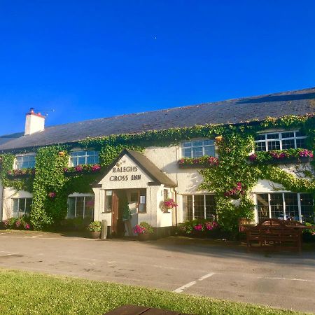 Raleghs Cross Inn Clatworthy 외부 사진